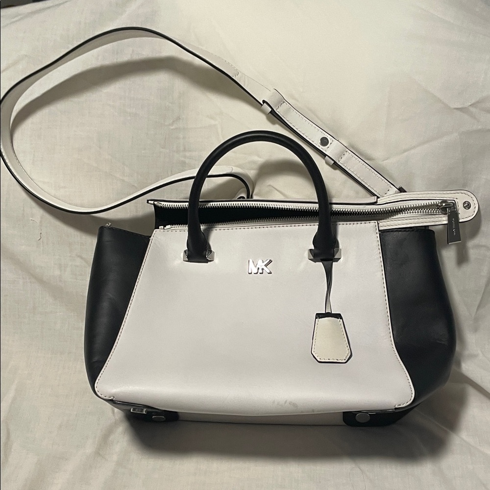 Michael Kors Two-Tone Black and White Satchel Strap Classic Chic Bag